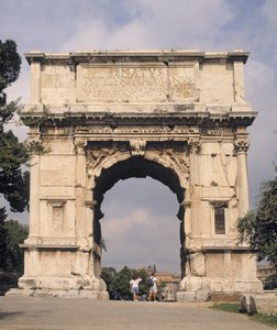 紀元81年に建てられたタイタスのアーチ 作： Roman